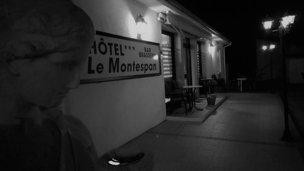 Hotel Montespan Lussac-les-Châteaux Buitenkant foto